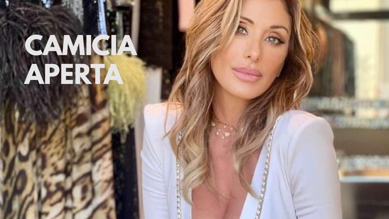 sabrina salerno camicia aperta